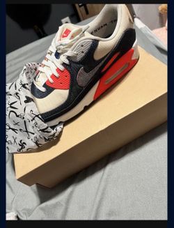 Nike Air Max 90