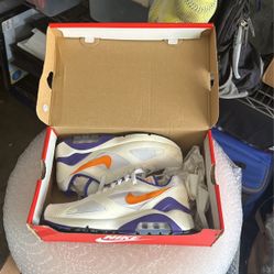 NIKE AIR MAX 180 LAKER COLORS SIZE 7 “Bright Ceramic”