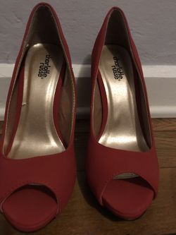 Charlotte Russe Size 7