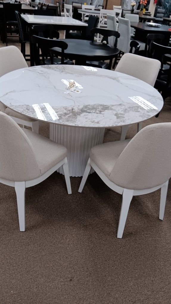 Dining Table Set 
