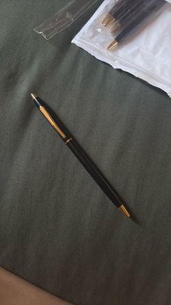 Black Pens (Academy)