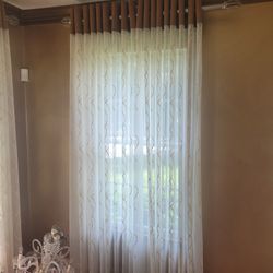 Curtain.