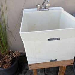 Utility Sink 