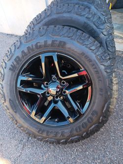 2026 NEW OEM ORIGINAL CHEVY SILVERADO TRAIL BOSS 18 INCH HAVE TPMS SENSORS TIRES GOODYEAR WRANGLER DURATRAC R/T NEW 100 % $ 1799