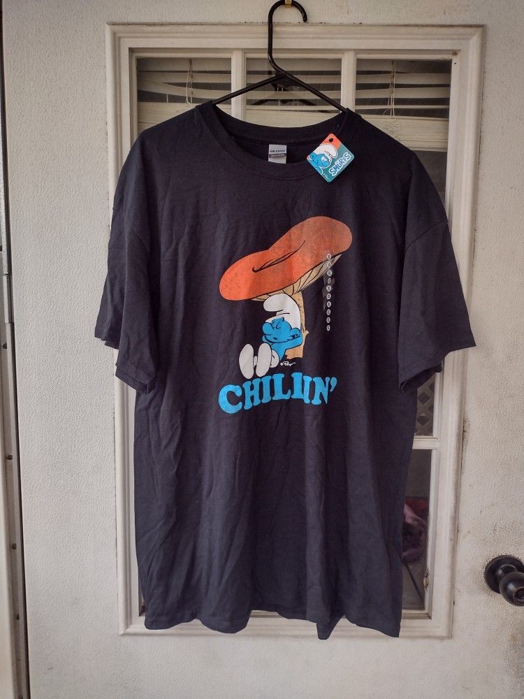Smurf "CHILLIN" under Mushroom Black T-Shirt Adult Unisex Size XLarge