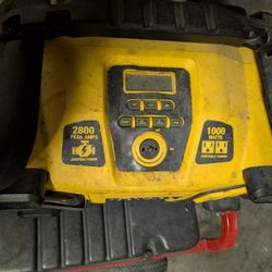 Generac 5500W & DEWALT Power Bundle!