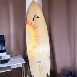 Rusty Surfboard 