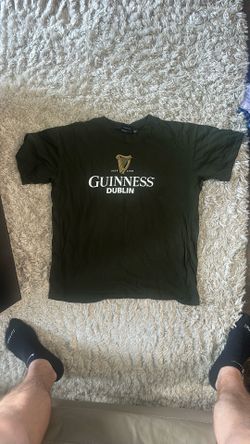 Men’s L Guiness Shirt