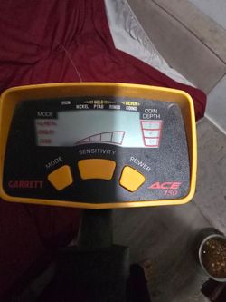 Garrett ACE 150 Metal Detector - Standalone Machine