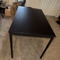 Dining table with 2 chairs 