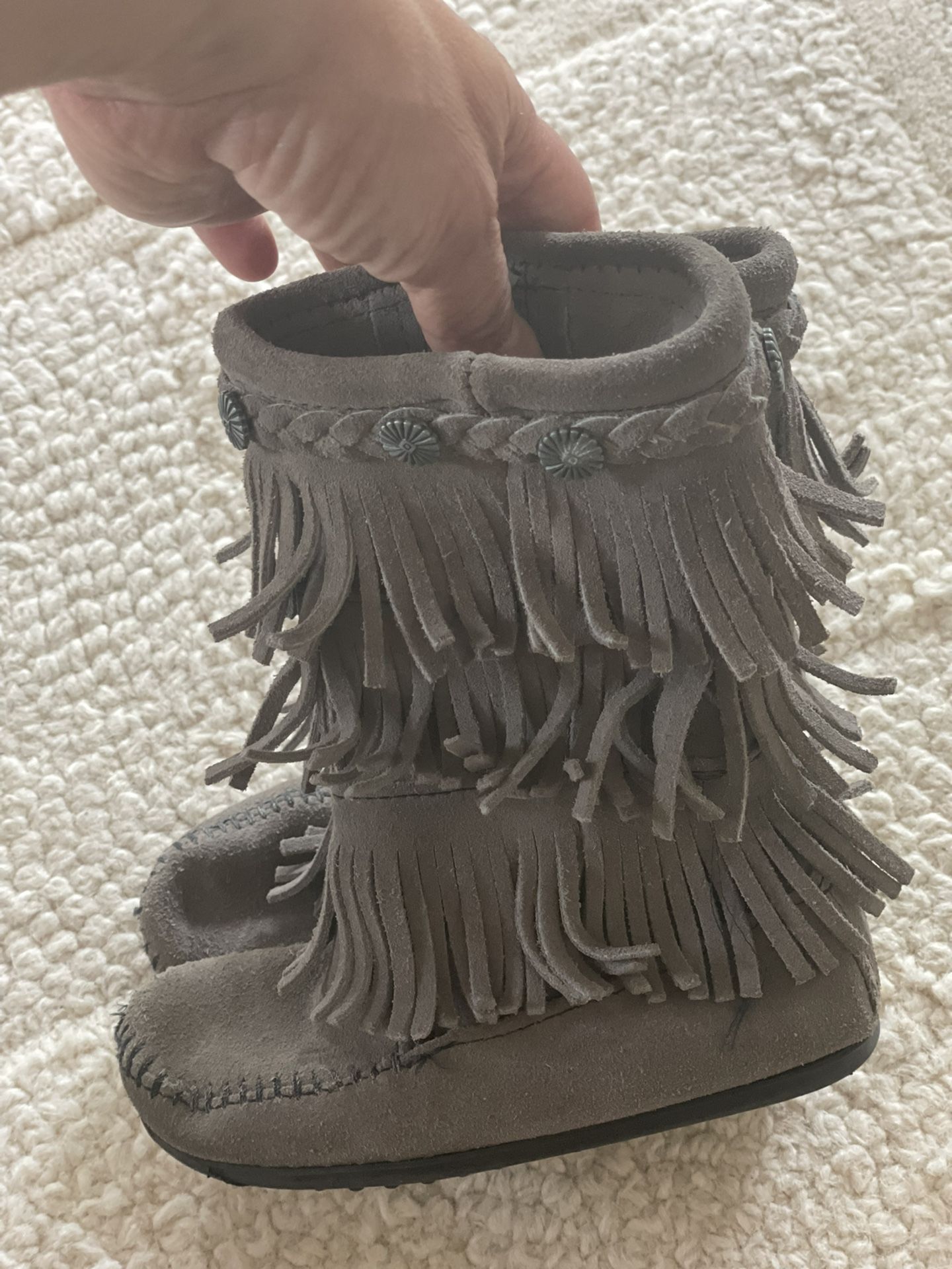 Toddler Girls FRINGE Minnetonka SUEDE Boots size 10