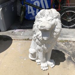 Large 25” Solid Concrete Lion 