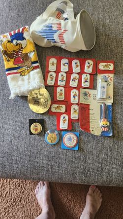 1984 LA OLYMPICS COLLECTABLES LOT OF 20