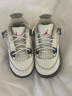 Boys Nike size 9 C