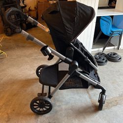 Evenflo Pivot Xpand Modular Travel System with SafeMax Infant Car Seat