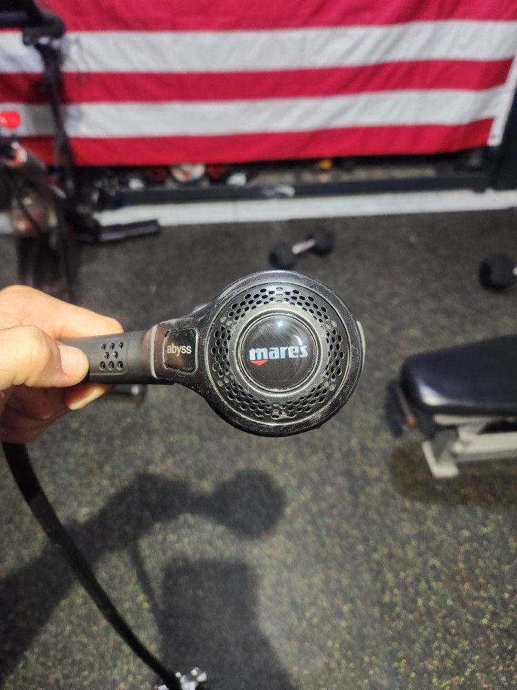 Mares Abyss 22 Navy II Regulator + First Stage