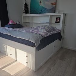 Double size Bed with comfortable mattress