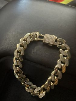 Esclava De 14 K Pesa 30 Gramos