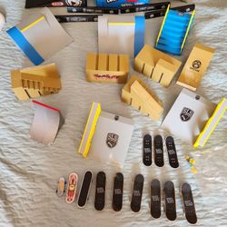 Tech Deck Skateboard Toys