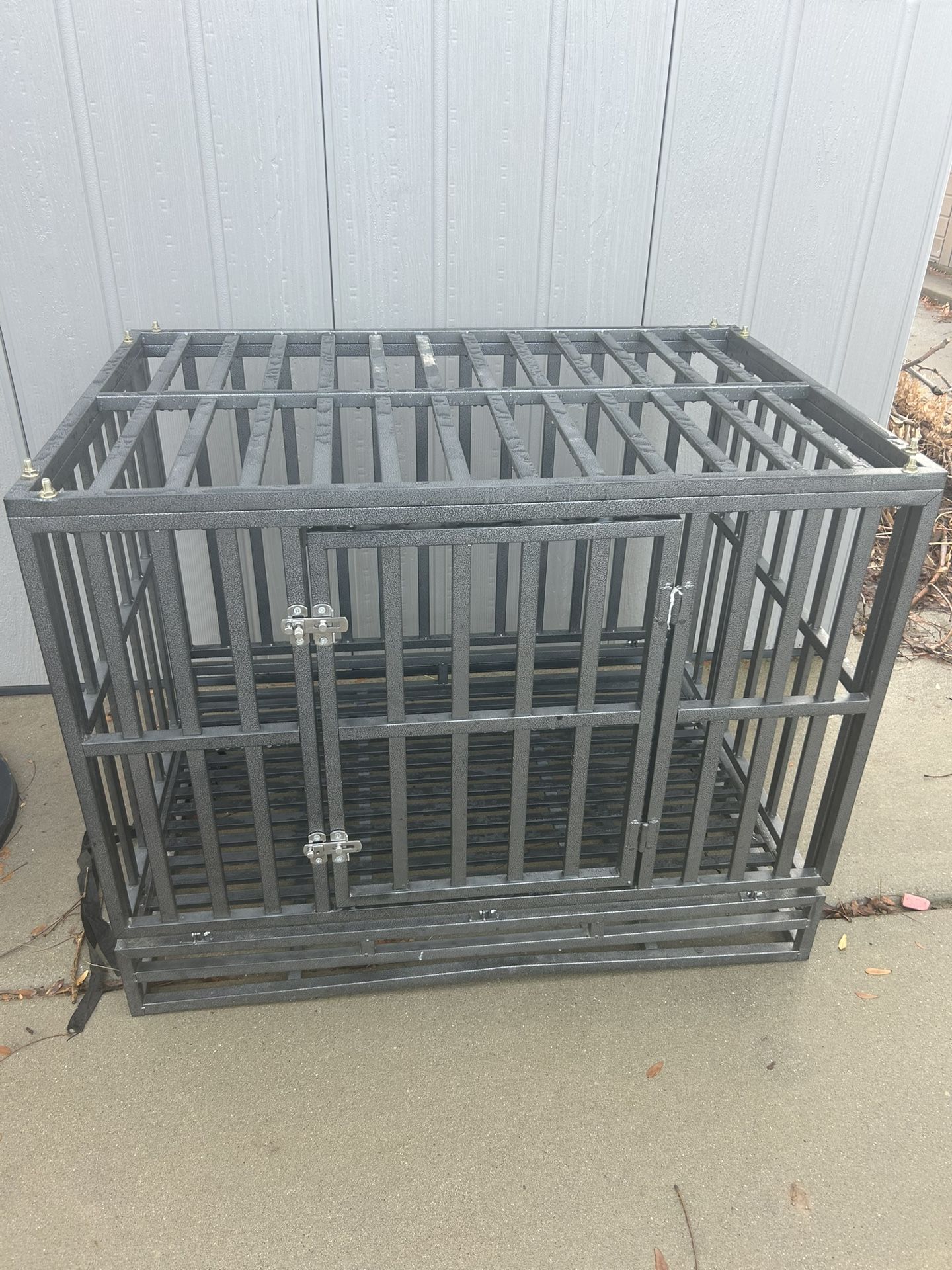 Steel Dog Crate