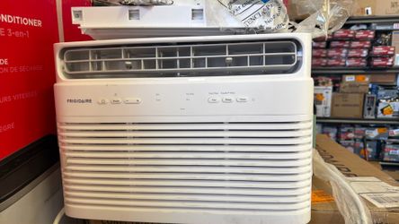 frigidaire ac unit 5000 btu coming with control remote and windows parts $149