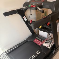 SOLE Treadmill 