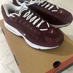 Nike Air Max Triax Size 10 1/2  (new) 