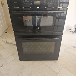 Wall Oven And Microwave 