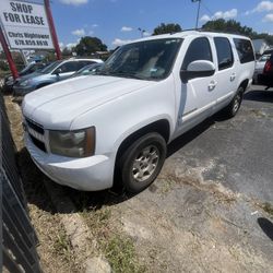 2009 CHEVY SUBURBAN ( $600 DOWN)