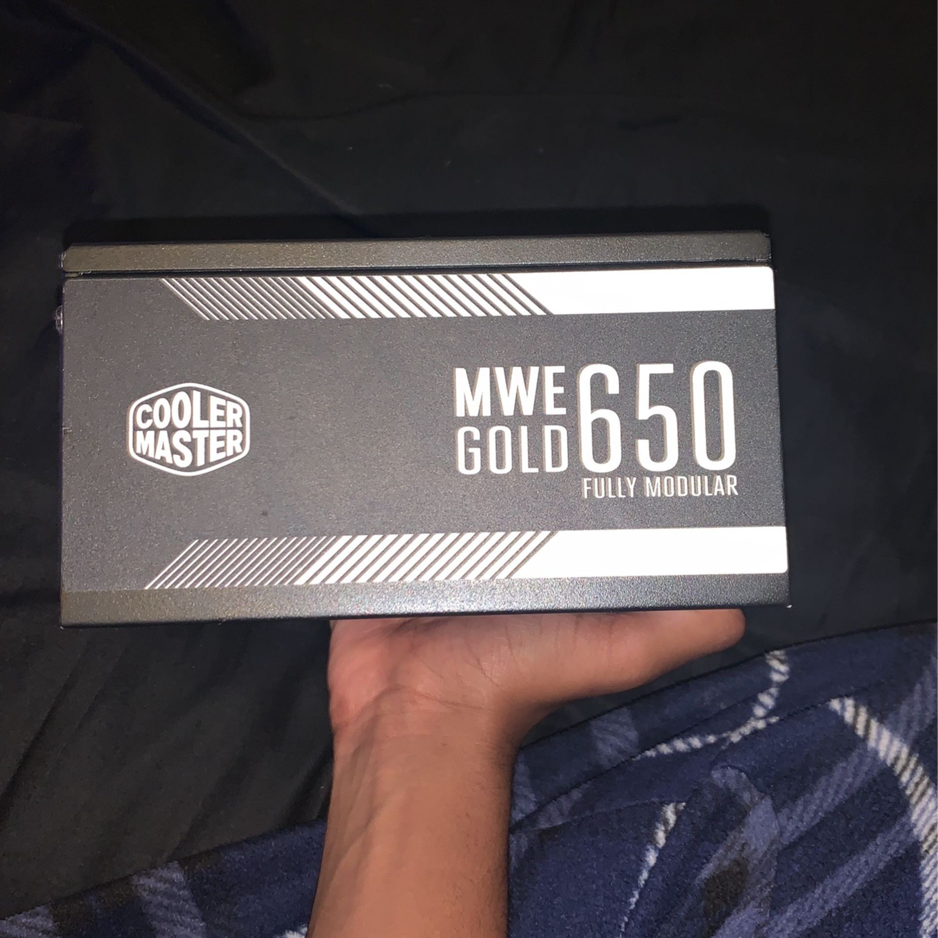 Cool master MWE GOLD 650 Watt Full Modular Power Supply