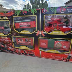 Eztec Santa Express 35 Pc Train Set