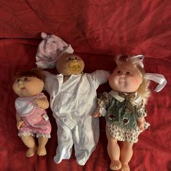 Vintage Cabbage Patch Dolls