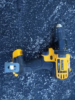 DeWalt 20 volt drill for parts