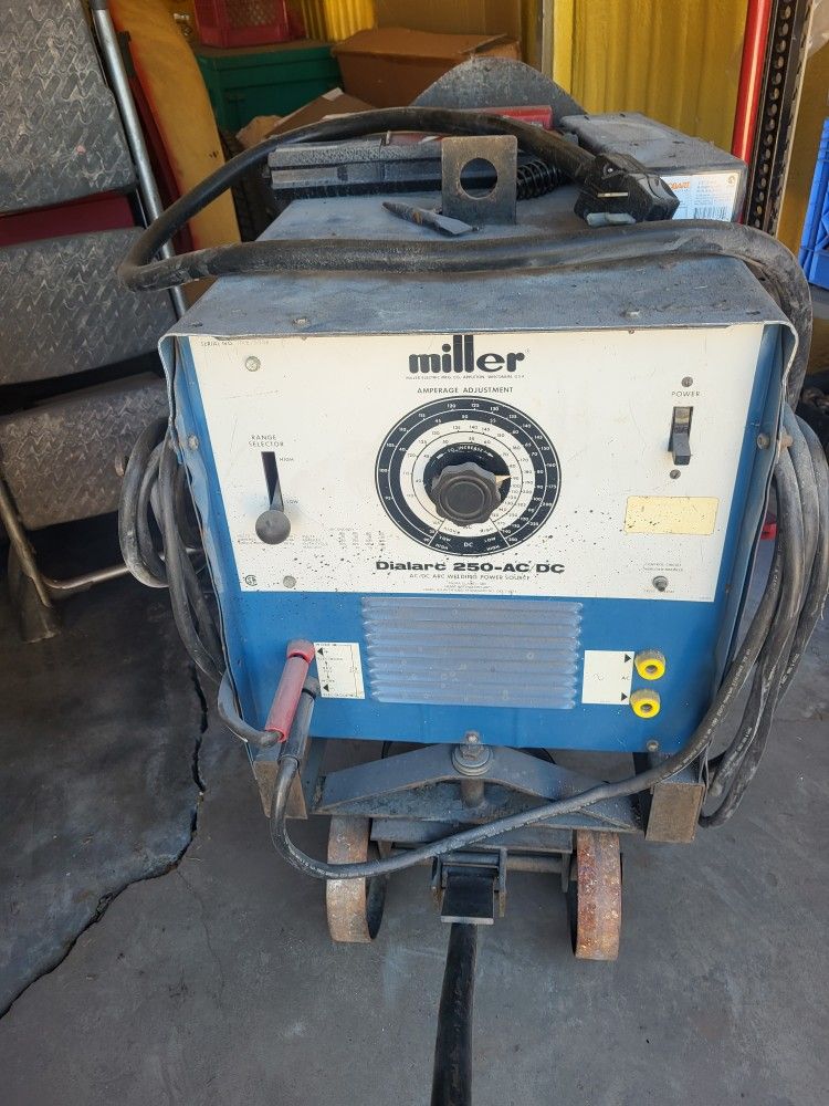 Miller AC/DC Welder