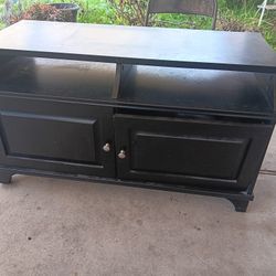 Free TV Stand, Needs Fix/Remove Cabinet Doors