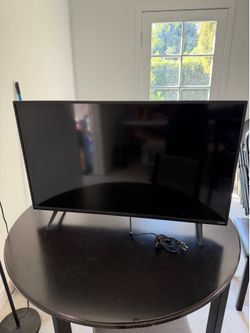 Visio 32in TV