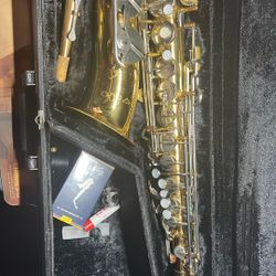 Vito Alto Sax Works Perfectly