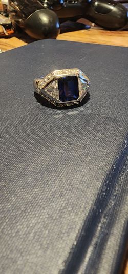 Sterling silver ring lab grown sapphire