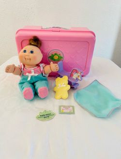 Vintage 1995 Cabbage Patch Kids Love 'N Go Baby & Nursery Playset Doll