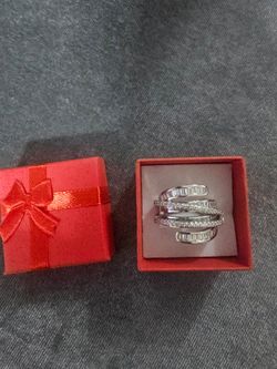 Silver ring size 7