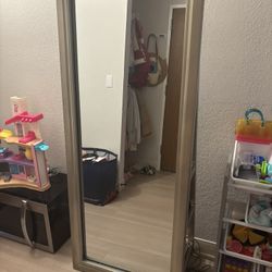 Light Up Mirror With Storage On Back 