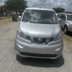 Nissan Nv 200 219