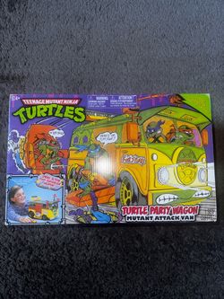 Playmates TMNT Turtle Party Wagon 2013
