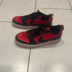 NIKE, size 7 $20.00