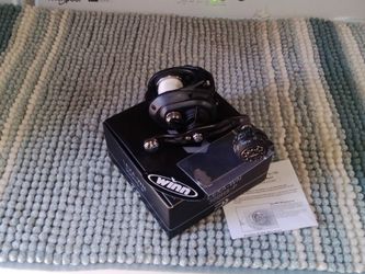 Daiwa lexa wn 300 hs-p fishing reel. In very good condition, braid, box, tool.    7.4:1