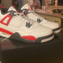 Jordan 4 Fire Red
