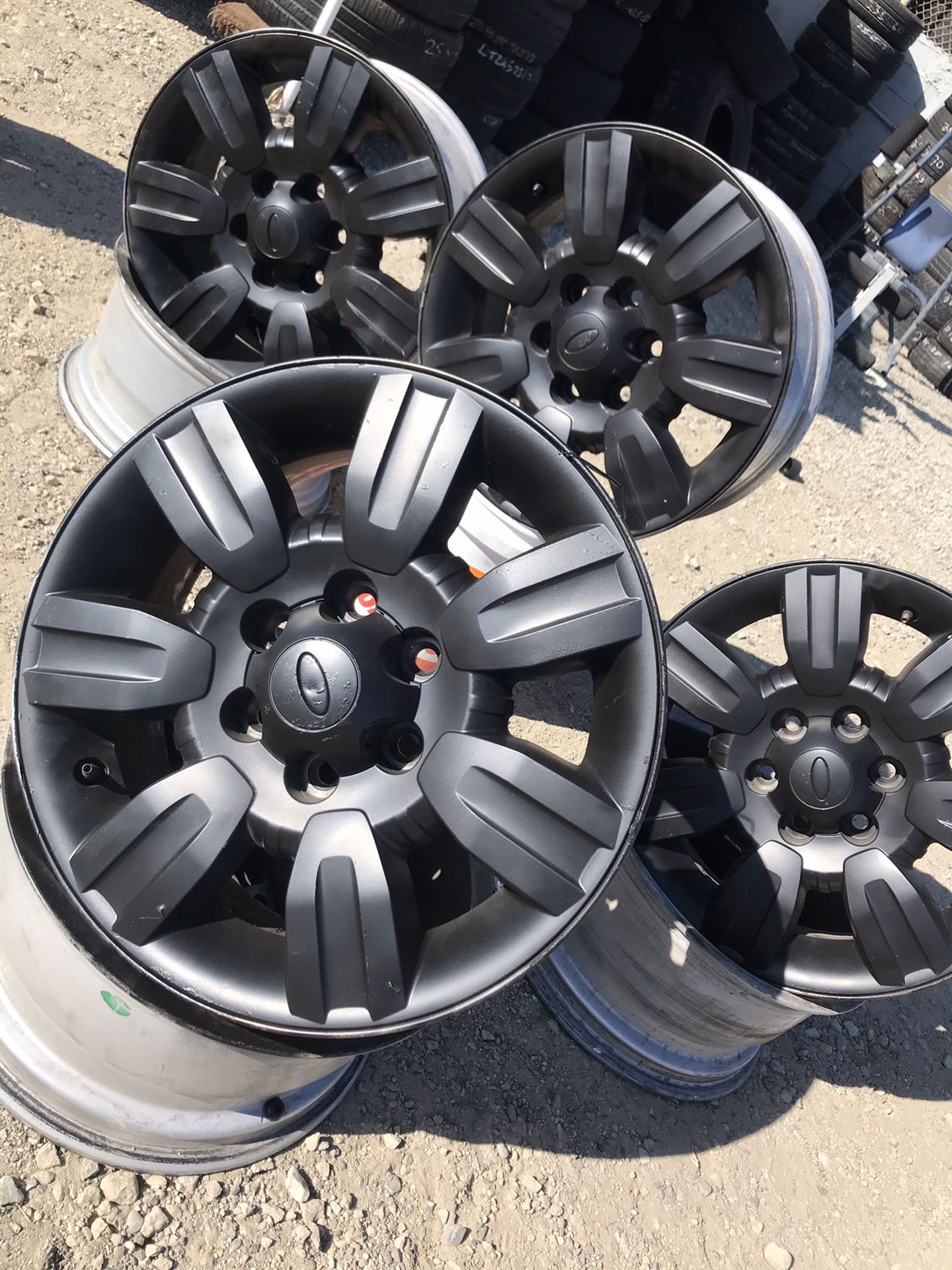 18 inch ford 6 lug rims good condition plastidipped