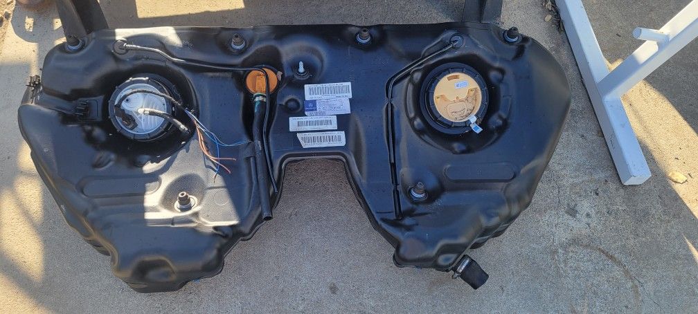 Mercedes Benz Fuel Tank.