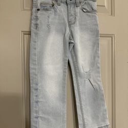 Light Wash Jeans