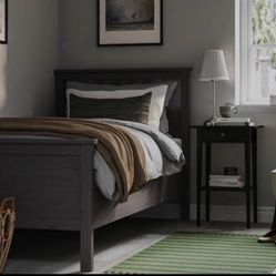 Twin Bed 